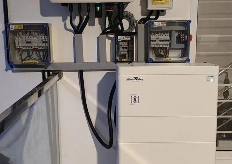 Hybrid Inverter Solar System